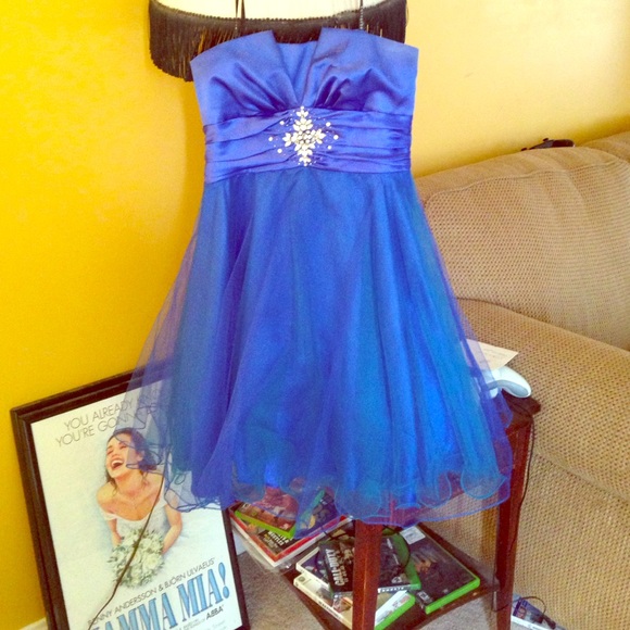 Strapless short blue Masquerade homecoming dress