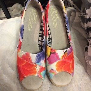 Womens toms wedges!
