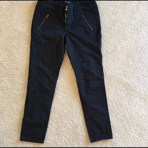 American Eagle black pants skinny stretch