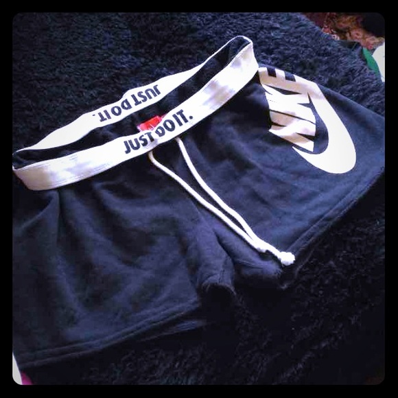 Nike sweatshorts size large SOLD