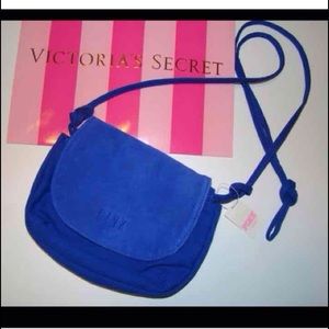 VS PINK CROSSBODY BAG!!