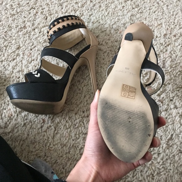 ALDO Platform Sandals - Picture 3 of 4