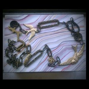 Gold old color pendant embellished with birds