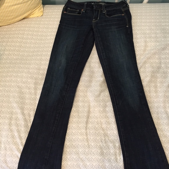 American Eagle Skinny Kick Jeans