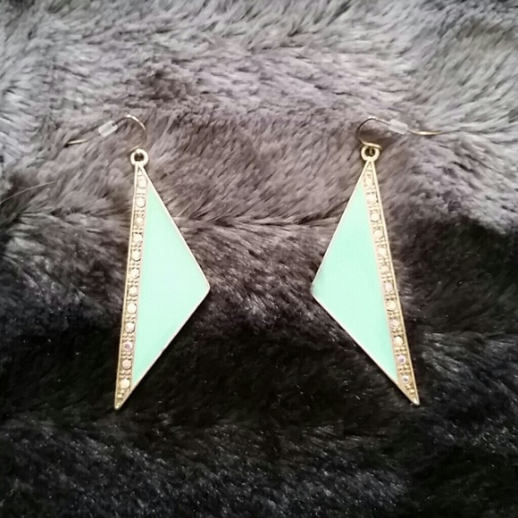 Earrings - Picture 1 of 1