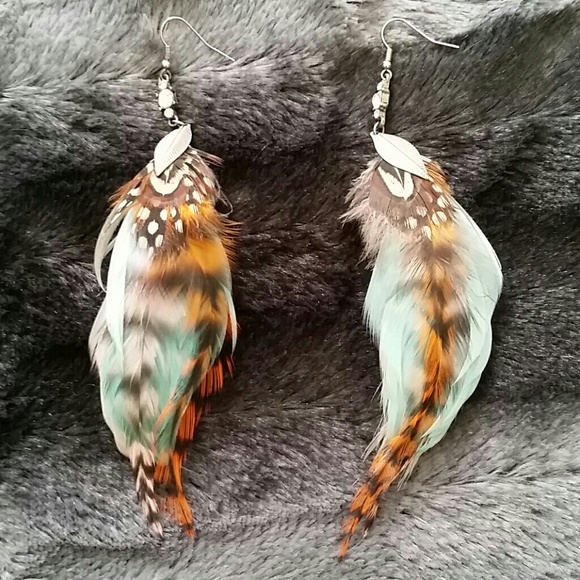 Earrings - Picture 1 of 1