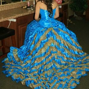 Prom dress/ Ball gown/ Quinceanera