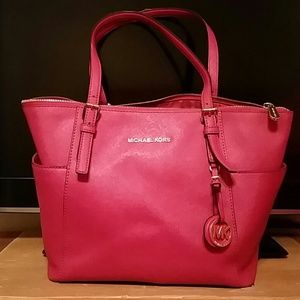 MICHEAL KORS purse