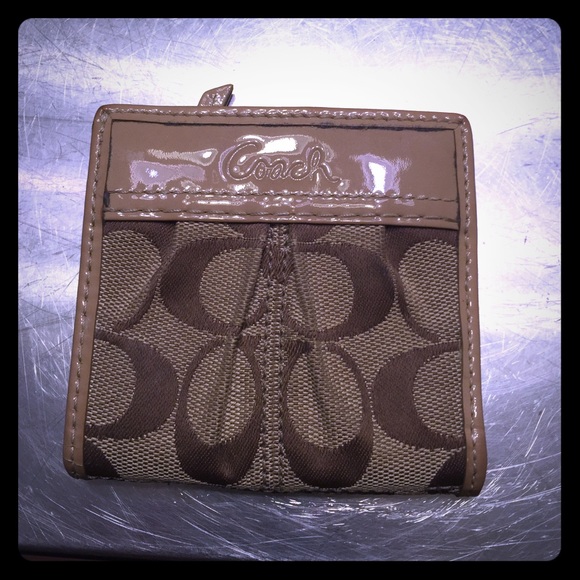 Coach Clutches & Wallets - Small Coach wallet