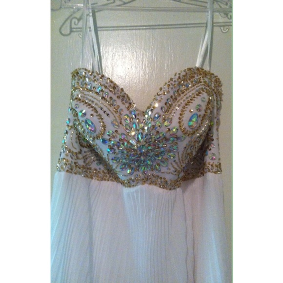 Sherri Hill Prom Dress - Picture 3 of 4