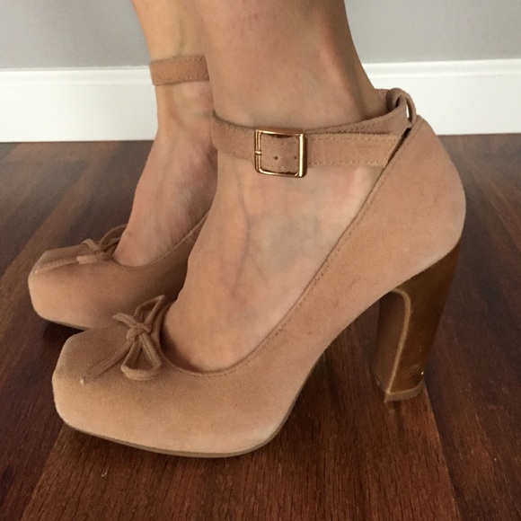 Nude urban outfitters shoes size 6 - Picture 1 of 4