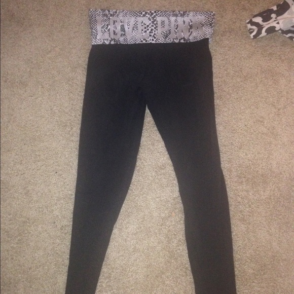 VS PINK snakeskin band skinny legging