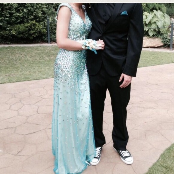 Selling my prom dress from last year!