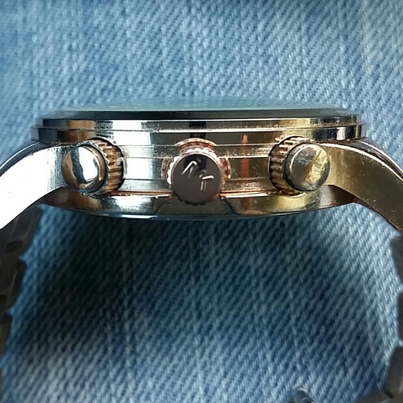 Watch. SOLD!!!!!!!!!!! - Picture 3 of 4