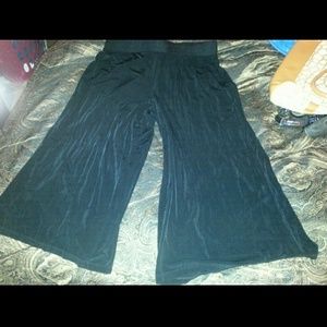Wide leg Capri