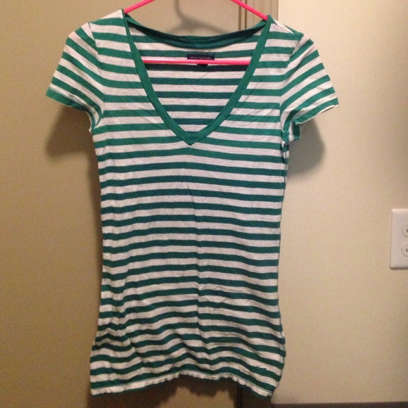 Striped AE v-neck