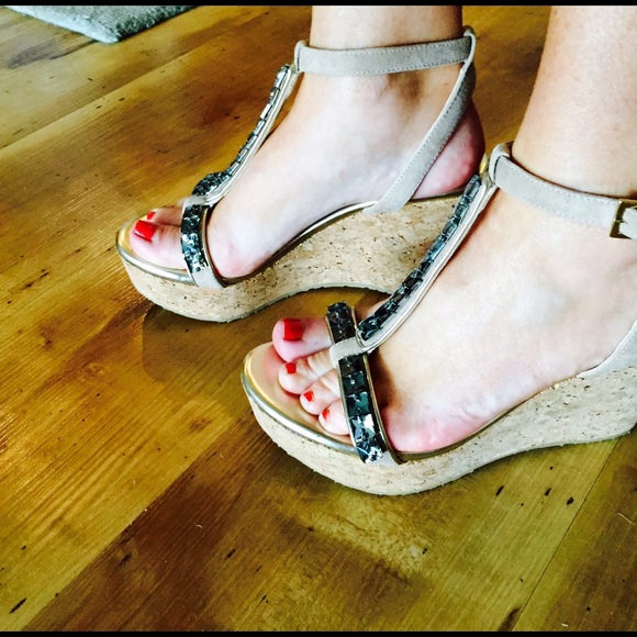 New JIMMY CHOO Natsby Suede/Mirror Leather Wedges