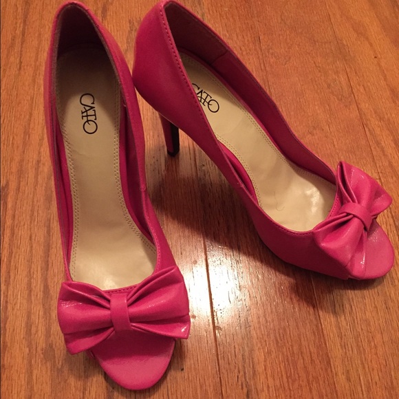 Adorable Pink Feminine Shoes!! - Picture 2 of 4