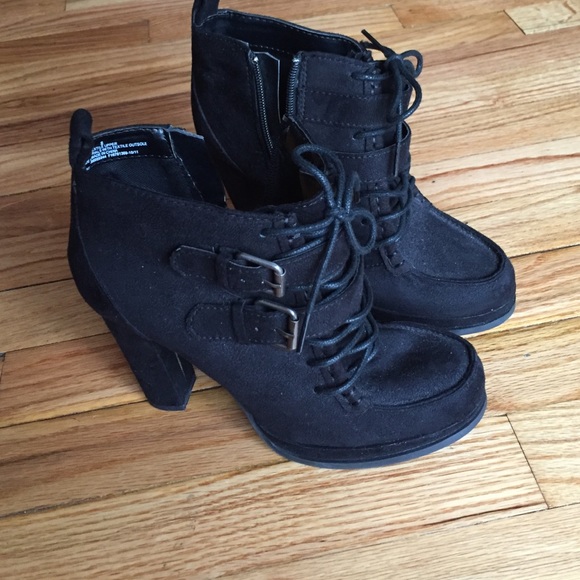 Chunky booties!