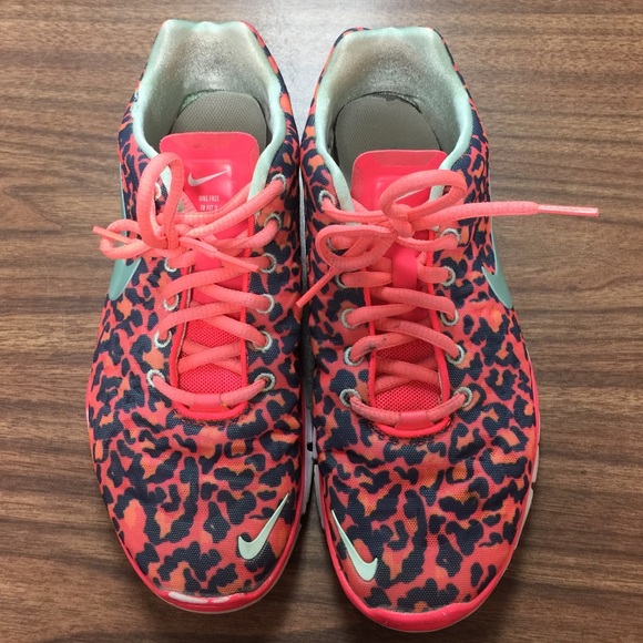 Nike Shoes - Nike Free TR FIT 3 5.0