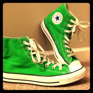 Bright green converse women's size 9 1/2