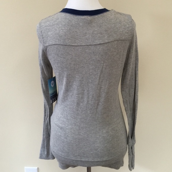 |Host Pick| Roxy Top - Picture 4 of 4