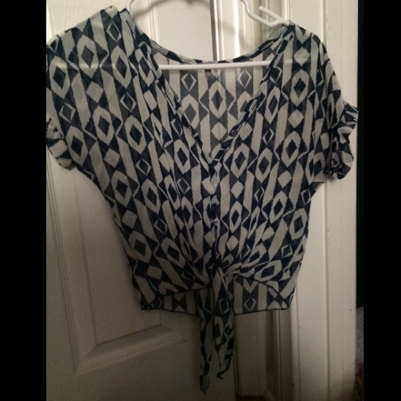 tie up shirt
