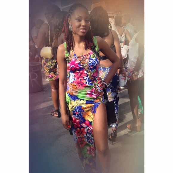 Summer floral long open thigh maxi 👗💋