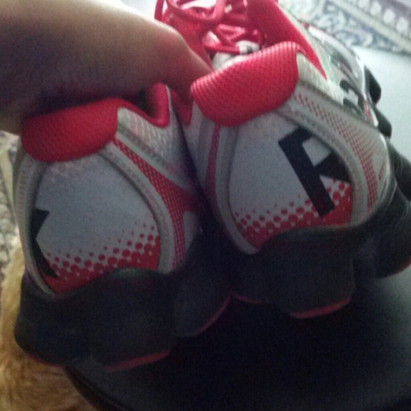 Red Reebok - Picture 3 of 3