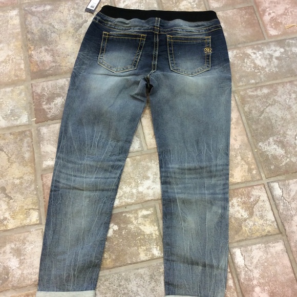 Last pair.Sold in store! - Picture 3 of 4