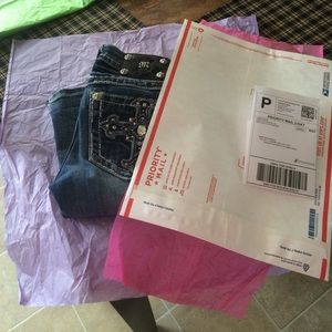 Shipping in the AM 📦📬✔️👍😃