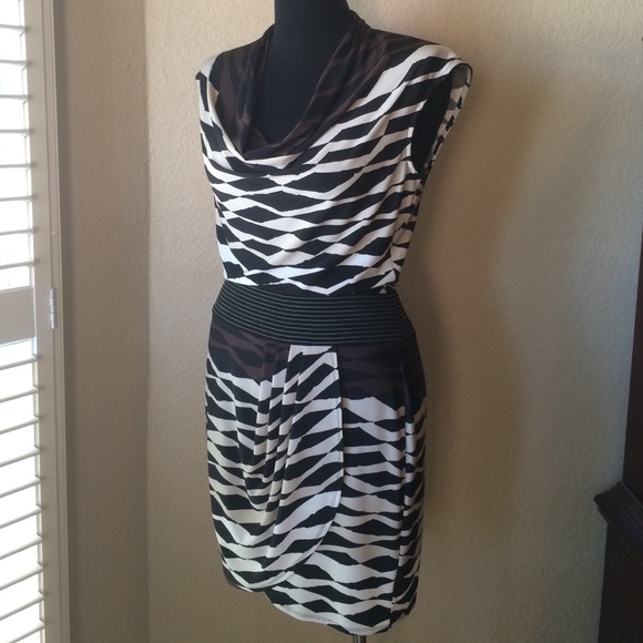 BCBGMAXAZRIA Womens Jersey Print Dress - Picture 2 of 4