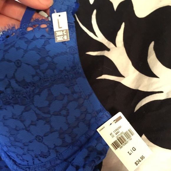 Traded💋 - Picture 3 of 4