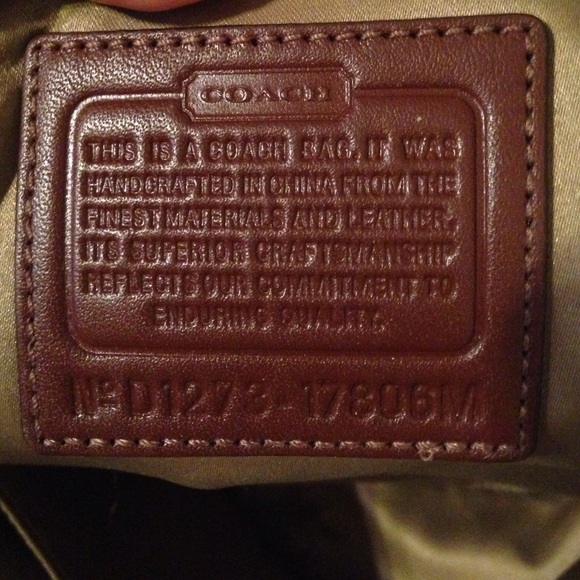 Coach Tote - Picture 3 of 4