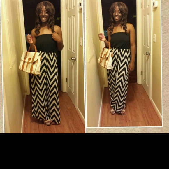 One piece - Picture 2 of 2