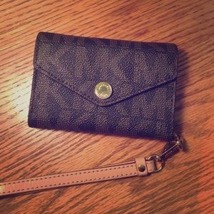 Michael Kors Wristlet