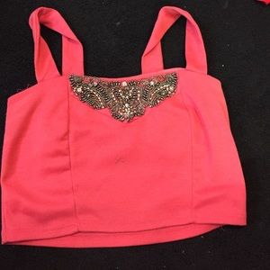 Crop top