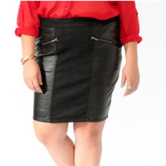 Forever 21 Plus Dresses & Skirts - Zipped Faux Leather Denim Skirt! New w/o Tag!!