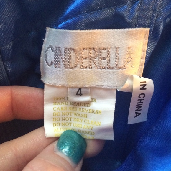 Rhinestone, Jewels, & Sequenced Prom Dress😍 - Picture 4 of 4