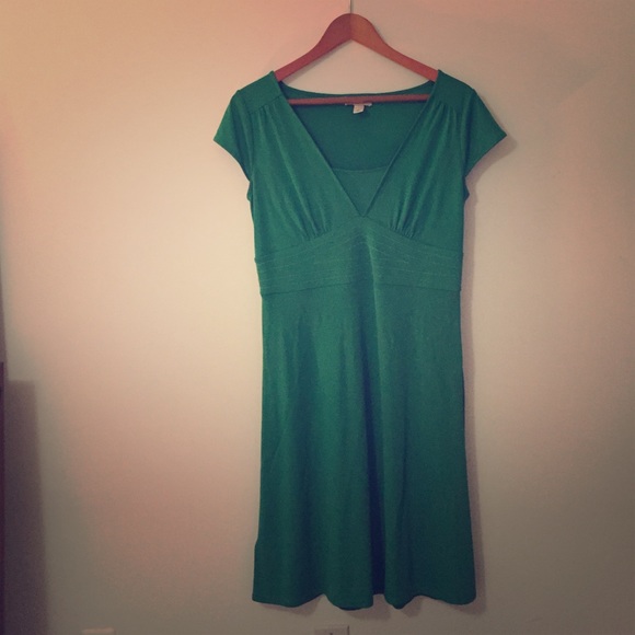 Ann Taylor Green Dress