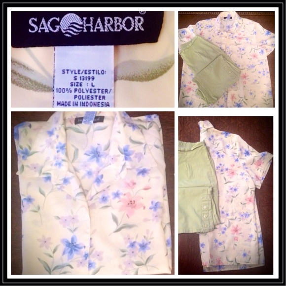 NEW LISTING❤️BEAUTIFUL SPRING FLORAL BLOUSE - Picture 2 of 4