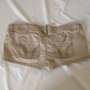 khaki shorts