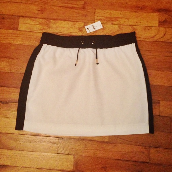 Express Skirt - Sporty fashion, size S
