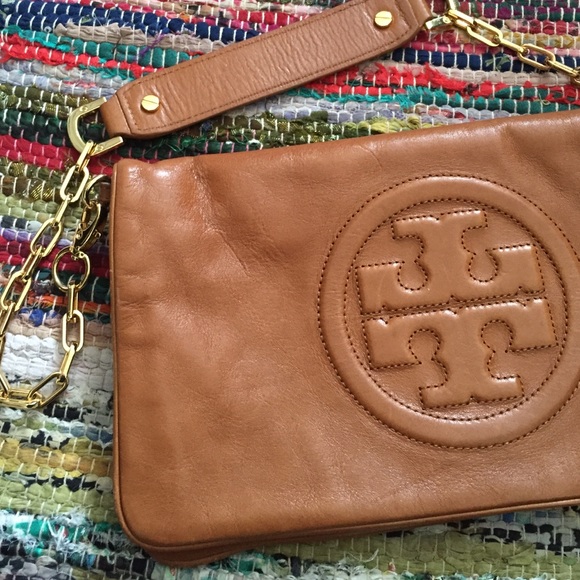 Tory Burch Clutches & Wallets - Tory Burch Clutch
