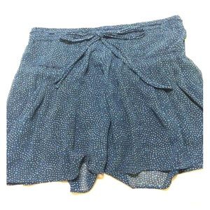 American Eagle Blue & White Polka Dot Skirt