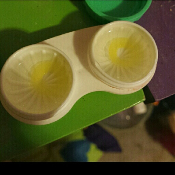 Green yellow contact lenses