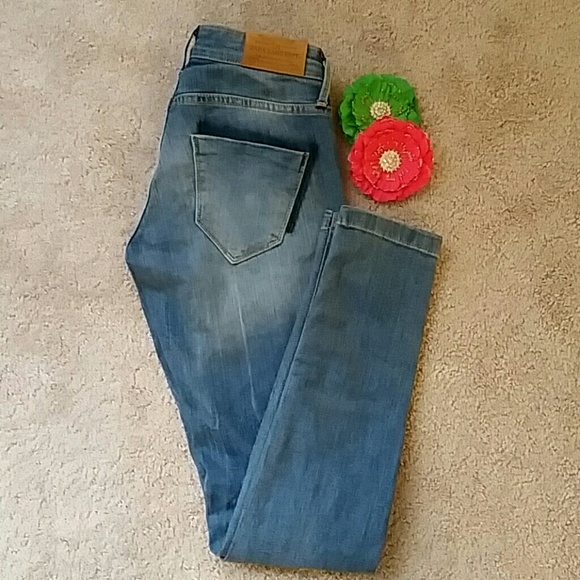 Zara Jeans