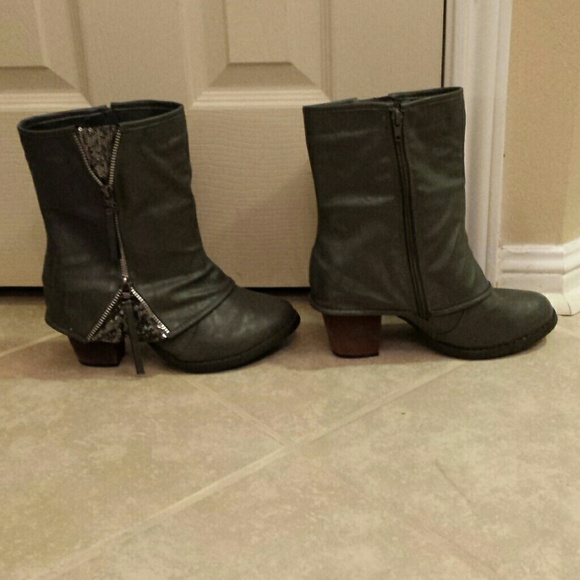 Boots