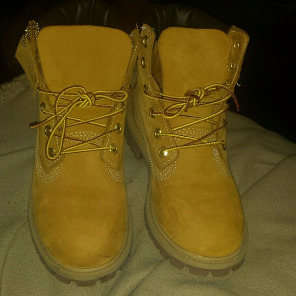 Timberland's, 4y