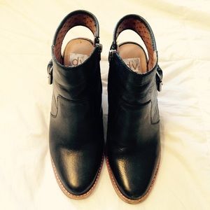 DV Sling-Back Booties